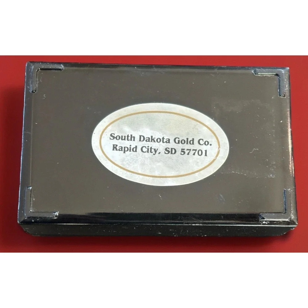 South Dakota Gold Co Lacquer Jewelry Box w Mirror Black Hills Small Grape Design